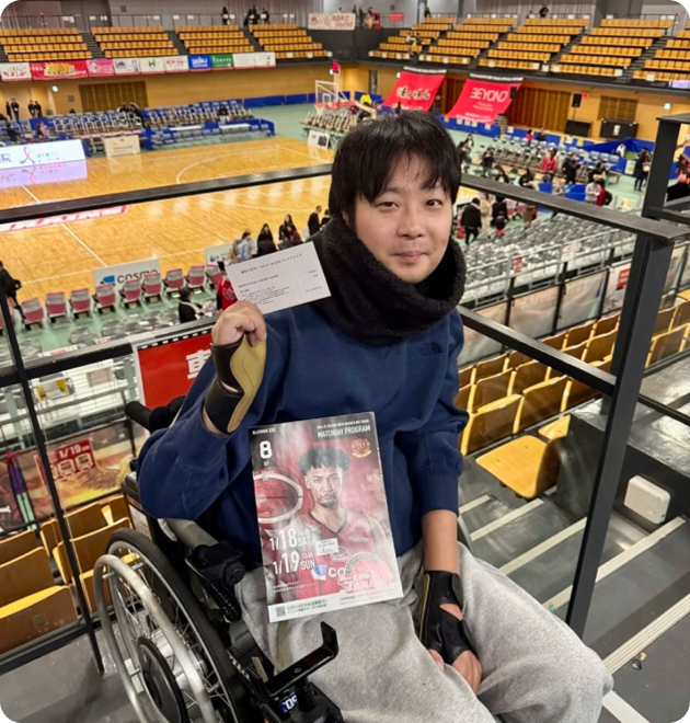 外出（スポーツ観戦） 画像